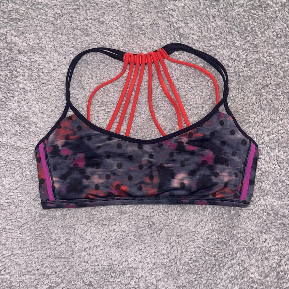 Lululemon Lighten Up BraWindy Blooms Regal Plum Multi/Naval Blue/Alarming Size 8